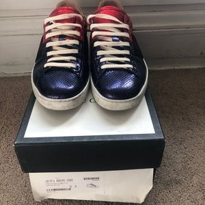 Gucci Low Top Sneakers ( snake skin)